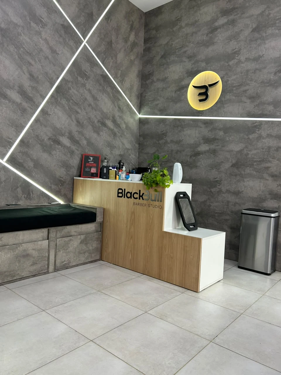 Recepción actual de BlackBull Barber Studio